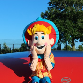 Giel animatie Camping Ginsterveld airtrampoline 5