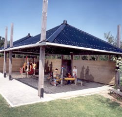 Covered sandpit